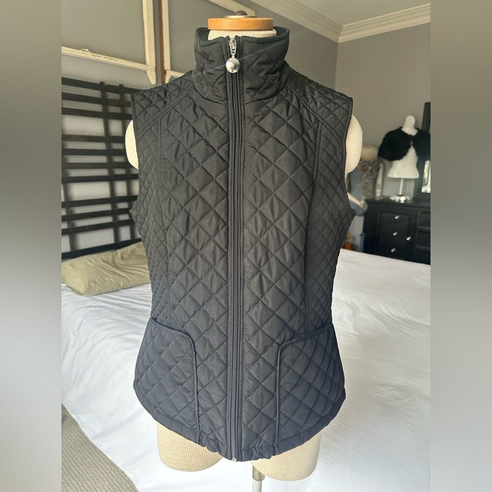 Calvin Klein Black Quilted Vest, size medium - Picture 3 of 13